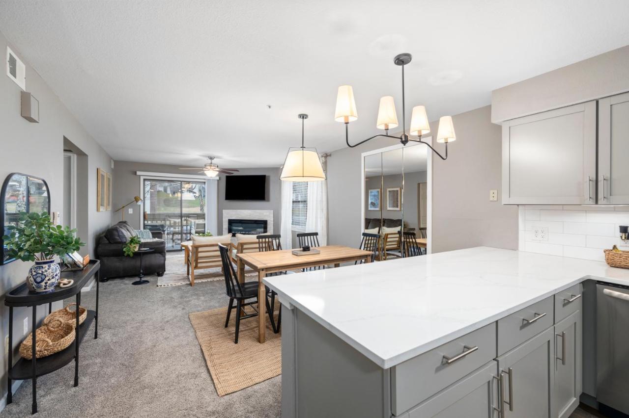 Hadley'S Place At Pointe Royale, Pristine 2 Bed 2 Bath Condo Branson Exterior photo